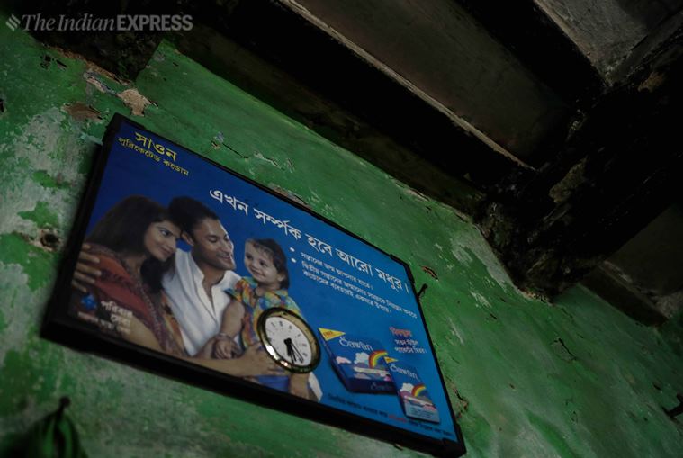 kolkata red light area, kolkata sex workers, india biggest red light area,sonagachi, india sex workers, life in a brothel, kolkata brothel, life of sex workers, kolkata news, indian news, indian express