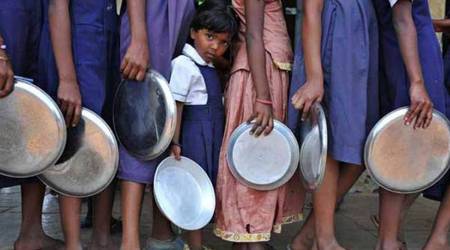 Cag report, midday meals scheme, Sarva Shiksha Abhiyan, Gujarat news, Indian express news