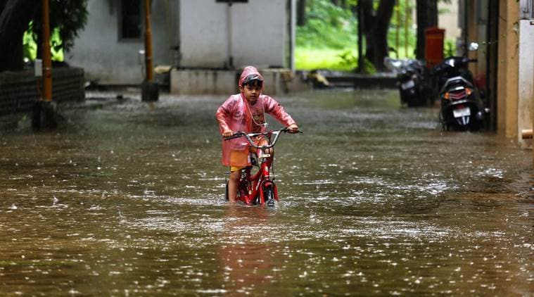 Mumbai weather forecast: Extremely heavy rainfall predicted, IMD advises people to avoid going ...