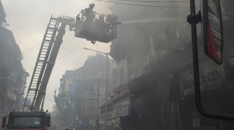 navrang building fire, Maharashtra fire, bhendi bazaar fire, fire in navrang building, maharashtra fire today, indian express