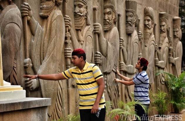 parsi new year, parsi new year today, nowruz, parsi new year celebration, parsis, parsis in india, parsis in mumbai, zoroastrians, indian express news