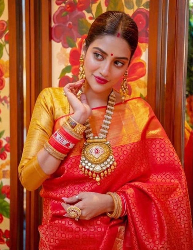 nusrat jahan, nusrat jahan sindhara dooj, nusrat jahan photos, nusrat jahan husband, nusrat jahan instagram, nusrat jahan new photos, nusrat jahan news, nusrat jahan latest