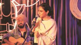 priya malik 759 priya malik, priya malik video, priya malik poetry, priya malik viral video, love in the modern age, nostalgia, cuckoo club bandra, lifestyle news, art and culture news, indian express news