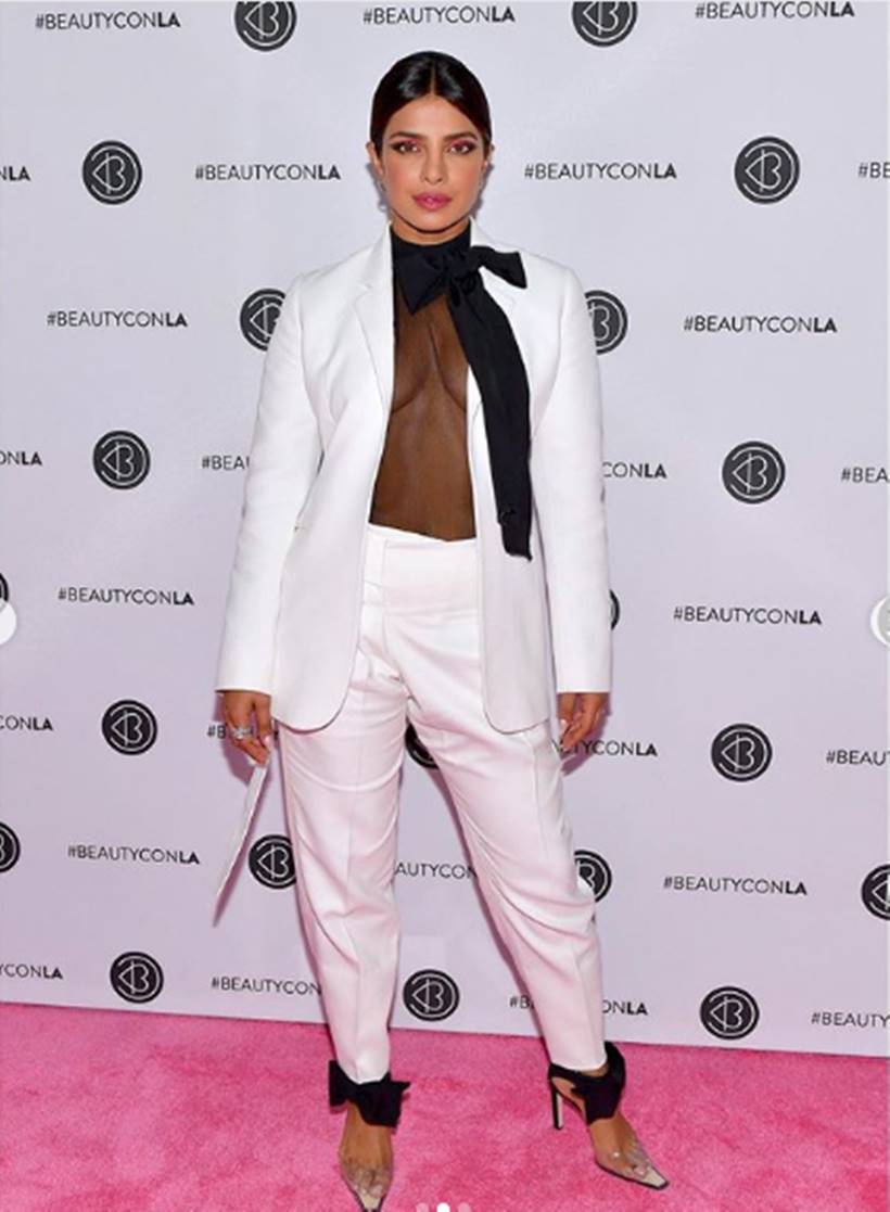 fashion hits of the week bollywood celebrities, priyanka, kangana, sonam, alia