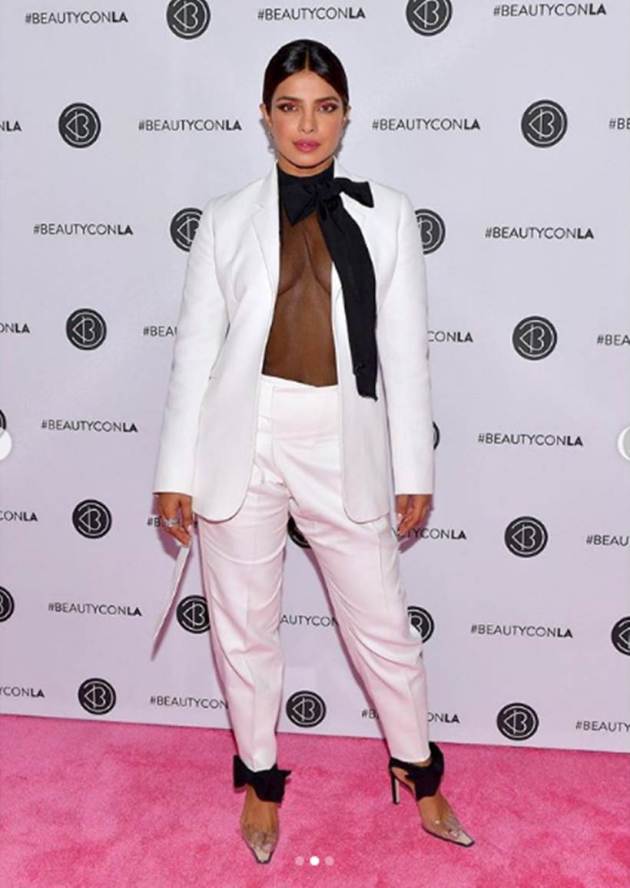Priyanka Chopra, Priyanka Chopra red carpet, Priyanka Chopra looks, Priyanka Chopra grammy look, Priyanka Chopra met gala, indian express news