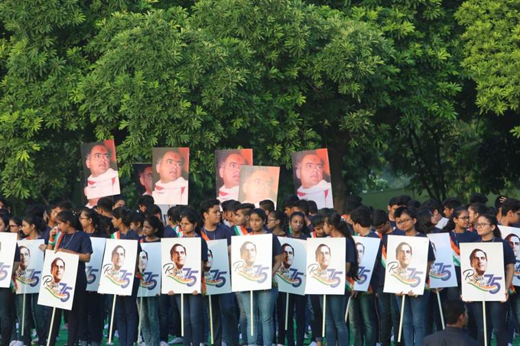 Rajiv Gandhi birthday, rajiv gandhi birth anniversary, rajiv gandhi 75th birthday, rajiv gandhi 75th birth anniversary, rajiv gandhi birthday celebration, rahul gandhi, sonia gandhi, tribute to rajiv gandhi, indian express