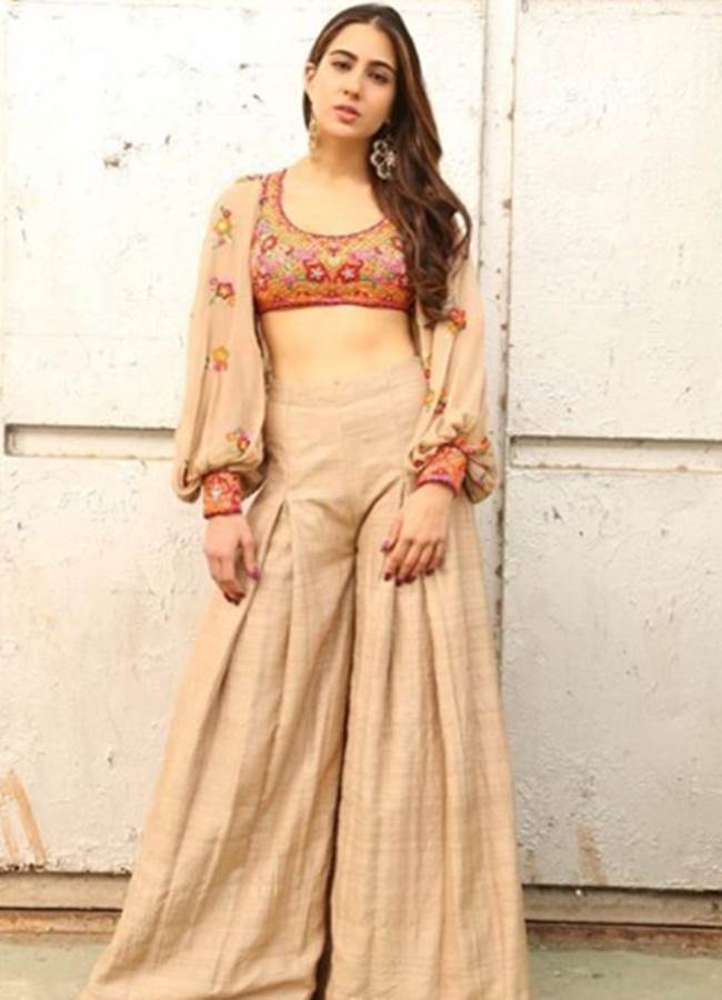 sara ali khan, sara ali khan birthday, sara ali khan birthday, sara ali khan photos, sara ali khan ethnic wear, sara ali khan birthday, sara ali khan lehenga photos, indian express, indian express news