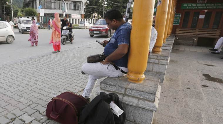 amarnath yatra, amarnath yatra j-k, Amarnath yatra suspended, J&K governor, jammu and Kashmir, Indian Army, Amarnath yatra terror attack, Indian Express