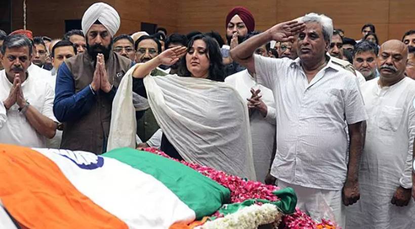 sushma swaraj, sushma swaraj last rites, sushma swaraj cremated, sushma swaraj death modi, pm modi on sushma swaraj, sushma swaraj dead, latest news on sushma swaraj, sushma swaraj age, sushma swaraj passes away, sushma swaraj news, sushma swaraj news today, sushma swaraj health news, sushma swaraj latest news, foreign minister, foreign minister sushma swaraj, indian express news
