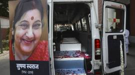 sushma swaraj, sushma swaraj last rites, sushma swaraj cremated, sushma swaraj death modi, pm modi on sushma swaraj, sushma swaraj dead, latest news on sushma swaraj, sushma swaraj age, sushma swaraj passes away, sushma swaraj news, sushma swaraj news today, sushma swaraj health news, sushma swaraj latest news, foreign minister, foreign minister sushma swaraj, indian express news