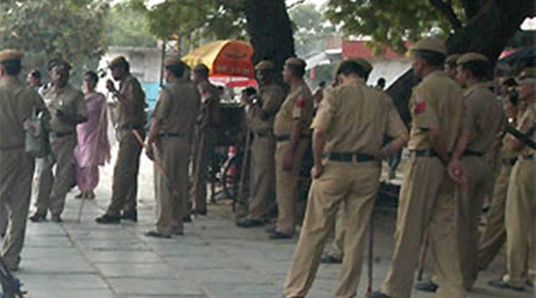Mumbai Police, FIR against lawyers, forging police notice, Mumbai news, Indian express news
