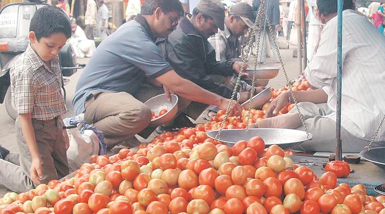 Tomato prices may rise due to low supply, suspension of Pak trade unlikely to affect growers