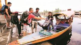 jammu and kashmir tourism, jammu and kashmir governor, satya pal malik, jammu schools closed, jammu and kashmir situation, kashmir valley situation, article 35a, article 35(A), article 370, jammu and kashmir news, jammu and kashmir, india news, Indian Express