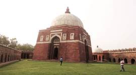 Delhi city news, Delhi Tughlaqabad fort, Delhi monument illegal construction, delhi high court heritage sites