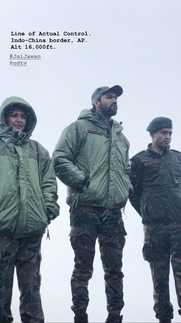 vicky kaushal at indo china border