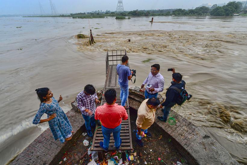 weather, delhi yamuna river water level today, yamuna water level today, yamuna water level today in delhi, delhi flood news, delhi flood news, delhi weather today, weather forecast today, delhi yamuna river water level, yamuna river water level today, weather today, today weather, delhi rains, delhi weather