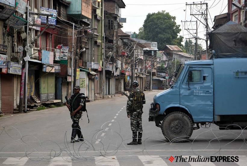 Kashmir Eid celebrations, Kashmir curfew Eid, Jammu Kashmir clampdown, Kashmir Eid al Adha, Kashmir security lockdown, Kashmir protests article 370