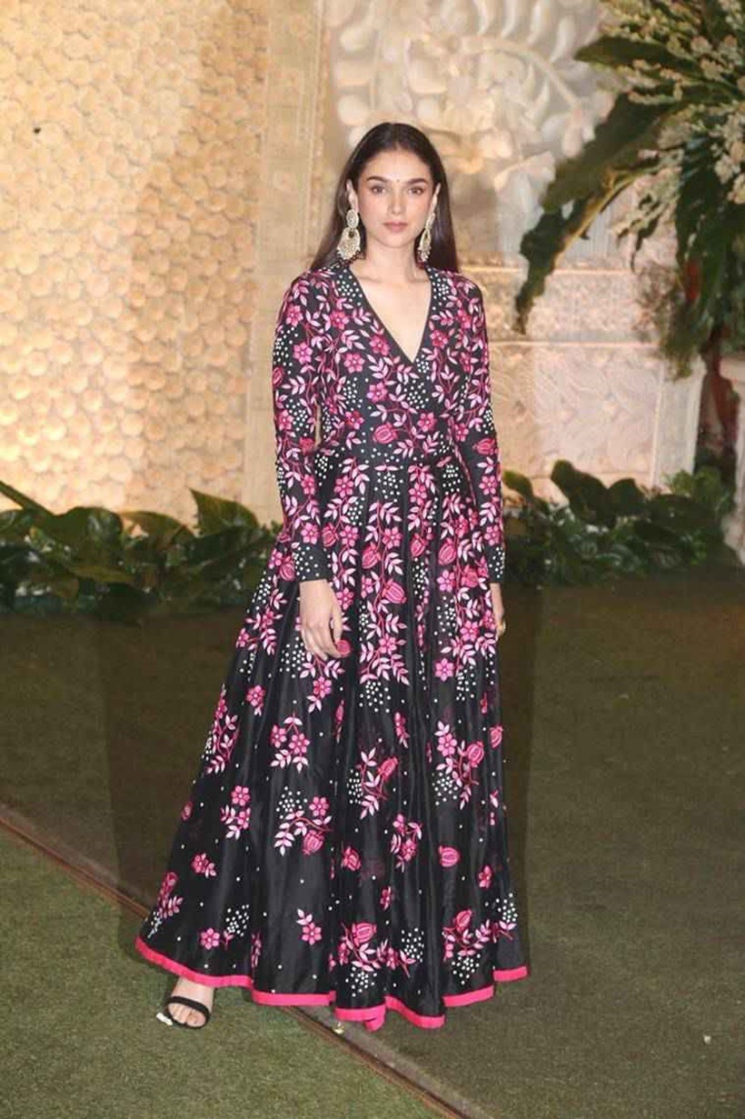 Priyanka chopra, alia bhatt, ranbir, kriti sanon, vicky kaushal, karisma kapoor, karan johar, aditi, best dressed, fashion hits and misses, indian express news