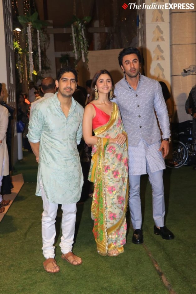 alia bhatt, ranbir kapoor at ambani ganpati chaturthi