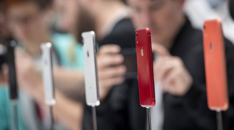 Apple, Apple iPhone 2020, iPhone 2020 fingerprint scanner, Apple iPhone in-display fingerprint scanner, Apple iPhone 2020 in-display fingerprint scanner