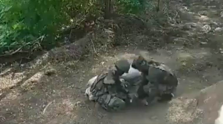 Indian army video, Indian army diffuse bomb video, mortar shell video army, army video jammu kashmir, indian expres news