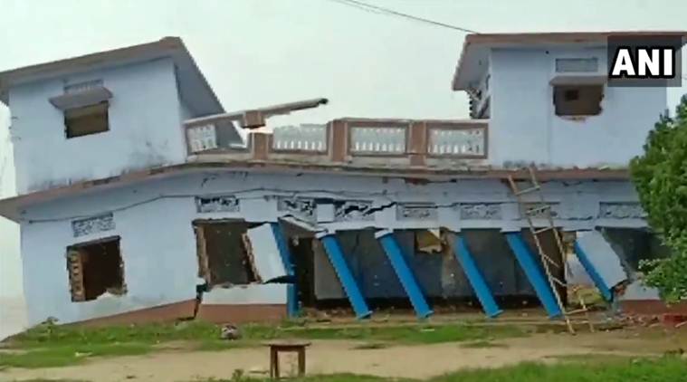 ballia, ballia rain, ganga flood, uttar pradesh floods, river ganga flood, uttar pradesh news