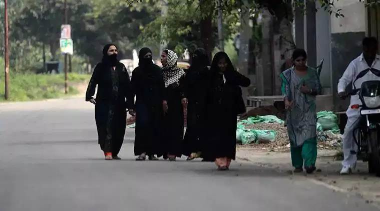 burqa ban, SRK College burqa dress code, Firozabad college dress code, burqa ban at Firozabad college, Up college burqa dress code, up news