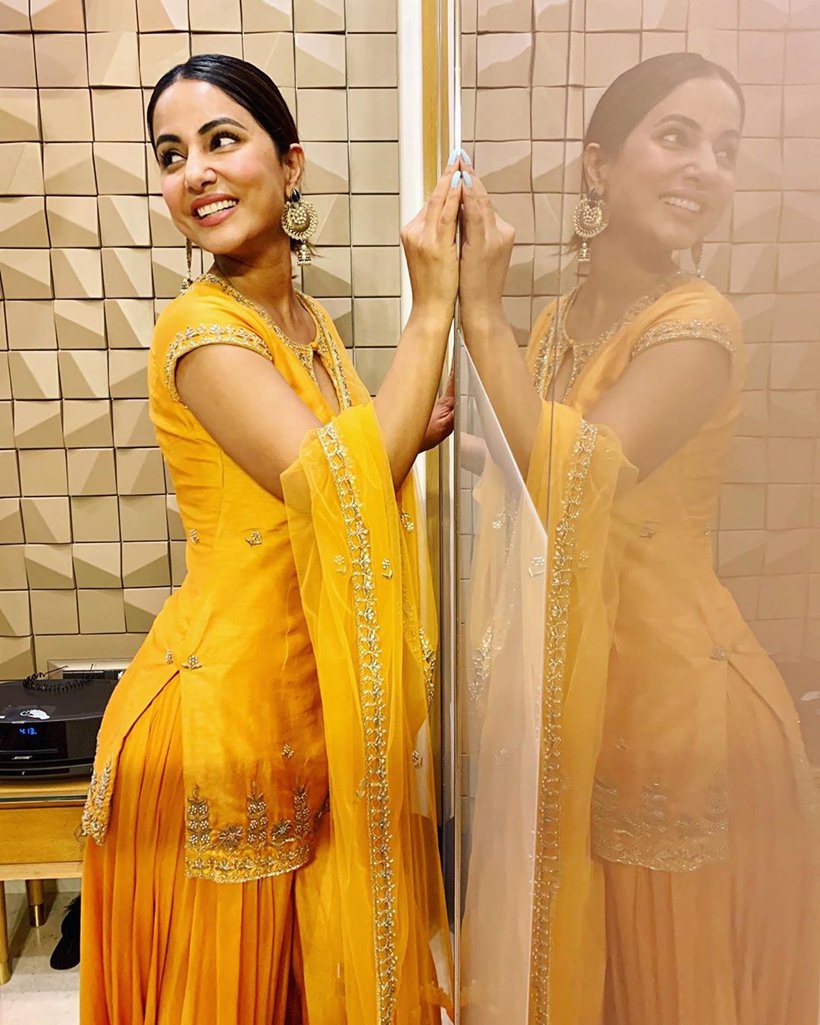 katrina kaif, hina khan, priyanka chopra photos, celebrity social media, sunny leone photos, hina khan latest pics, hina khan pics