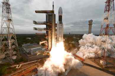 ISRO, ISRO job application form, ISRO jobs, ISRO careers, ISRO scientist job, ISRO engineer job, isro.gov.in, class 12th pass job, govt jobs, central government job for grduate, employment news, isro news, sararki naukri,
