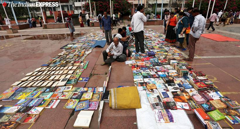 delhi book market, delhi book market closes, delhi daryaganj book market, mahila haat, delhi daryaganj book market closed down, daryaganj book market, daryaganj book market closed down, delhi news, indian express