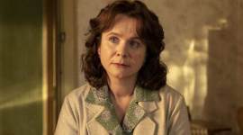 Emily Watson Too Close
