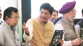 Piyush Goyal, Piyush Goyal Einstein comment, Piyush Goyal Einstein gravity comment, piyush goyal trolled, mumbai city news