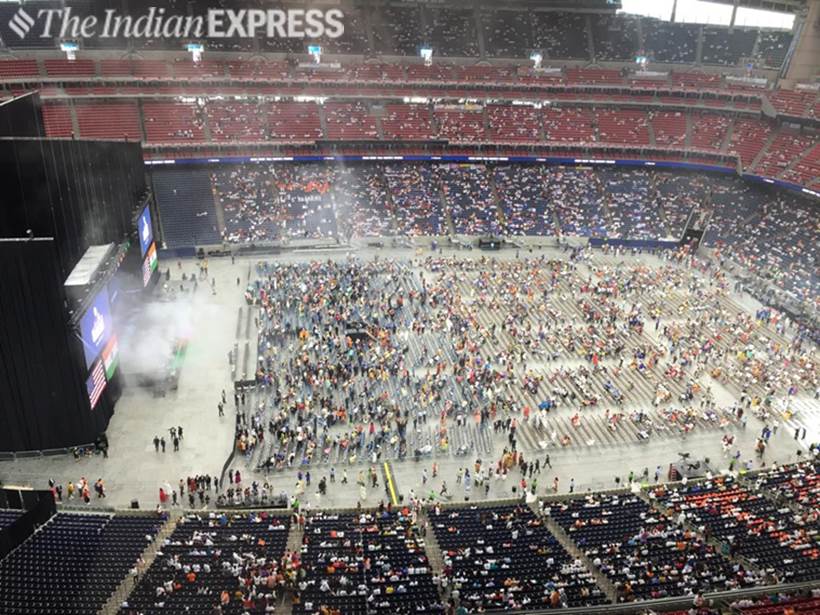 Howdy Modi, PM Howdy Modi, PM Modi in Houston, Howdy Modi Houston, Modi in Houston, Houston Howdy Modi, Howdy Modi event, Howdy Modi event Houston, India news, Indian Express