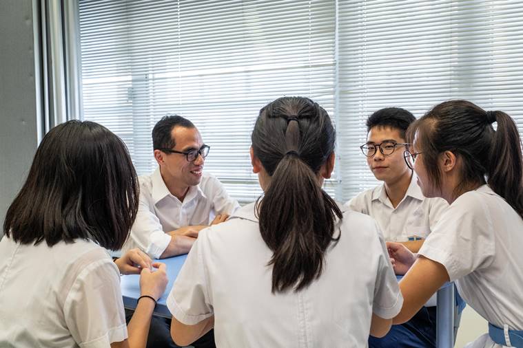 hong kong china protests, hong kong protest, hong kong police protesters clash, hong kong protest news, hong kong news
