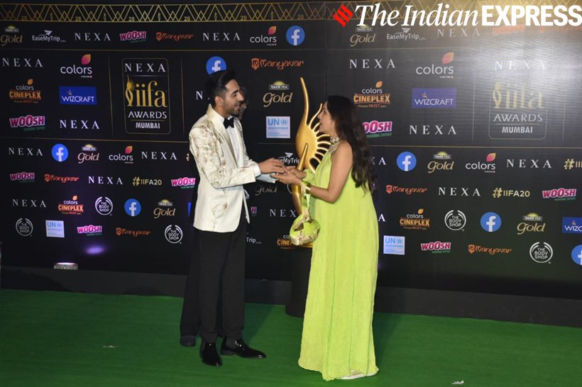 Ayushmann khurrana with neena gupta