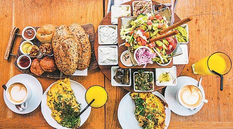 Tel Aviv breakfast, Tel Aviv food, traditional Iraqi breakfast, mango chutney, parsley