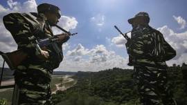 Kashmir news, Kashmir vallery news, Anantnag attack, Kashmir grenade attack Anantnag, indian express news