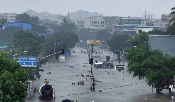 Weather Forecast today HIGHLIGHTS: IMD issues red alert as heavy rains ...