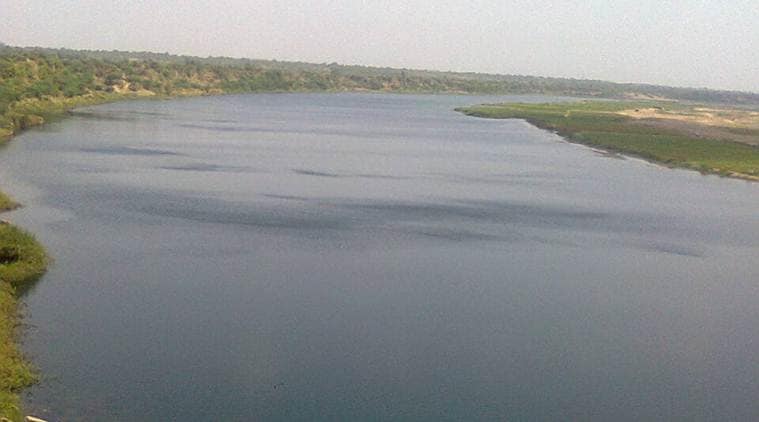 Mahisagar river, river Mahisagar, Mahisagar river overflowing, Mahisagar river Gujarat, Anad district, Anand district Gujarat, India news, Indian Express