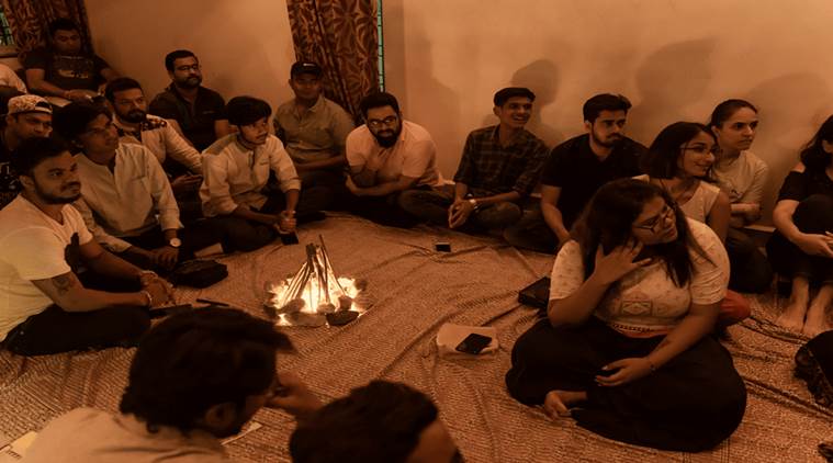 poetry, mehfil, poetry session, hindi diwas, indian express, indian express news