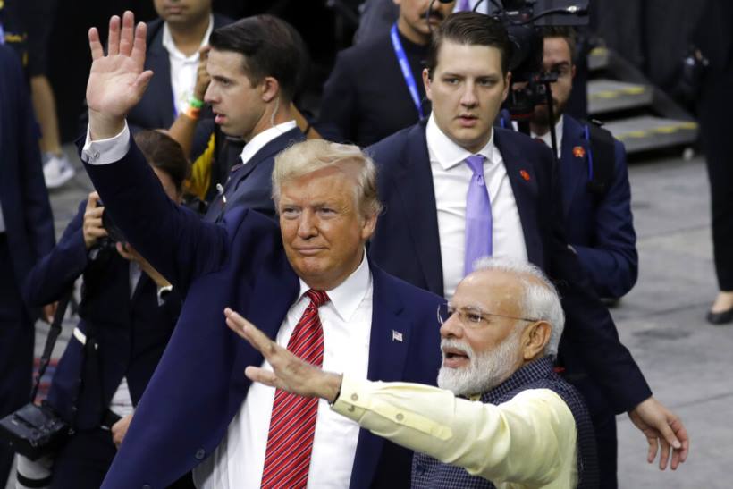 At ‘Howdy Modi!’ Event, PM Pitches For ‘Abki Baar Trump Sarkar’ | India ...