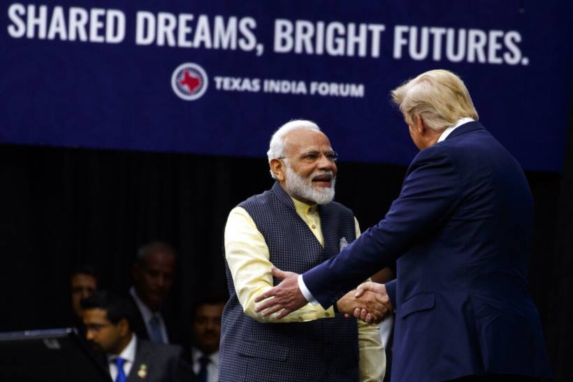 Howdy Modi, Howdy modi event, Howdy modi houston, modi trump photos, Narendra modi in us, Modi trump, us india ties, 2020 us elections, Donald trump, us president, trump at howdy modi, Howdy modi photos