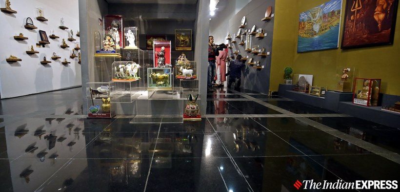 pm narendra modi gift auction, ngma gift auction, ngma delhi, modi gift e-auction, culture minister prahlad patel, namami gange funds, india news, indian express