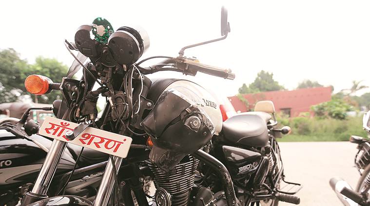 2 dead as bike accident sends them flying off Yamuna Expressway