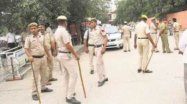 Panchkula: Two policemen on night patrol manhandled by mob