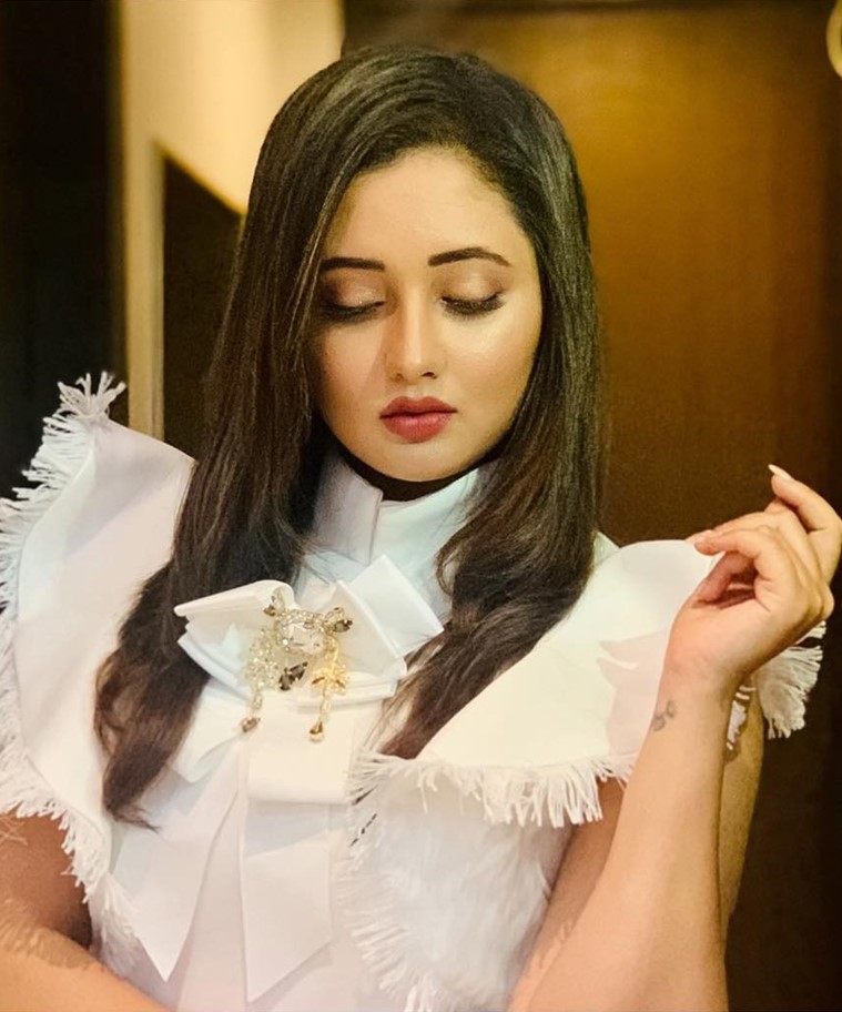 Meet Bigg Boss 13 Contestant Rashami Desai Television News The Indian Express