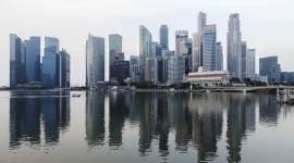 Singapore woos banks in battle of Asia’s biggest forex hubs