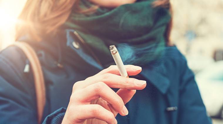 smoking, women smoking, effects of smoking on women, heart attack and smoking, indian express