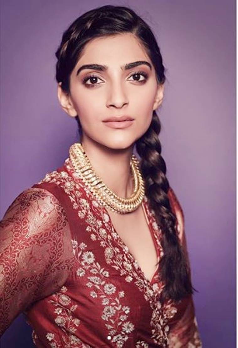 Sonam Kapoor continues to rock in red for The Zoya Factor promotions |  Fashion News - The Indian Express