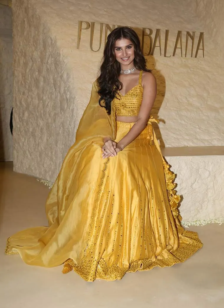 Alia Bhatt Student Of The Year Lehenga Czech Republic, SAVE 46% -  amenamen.pl